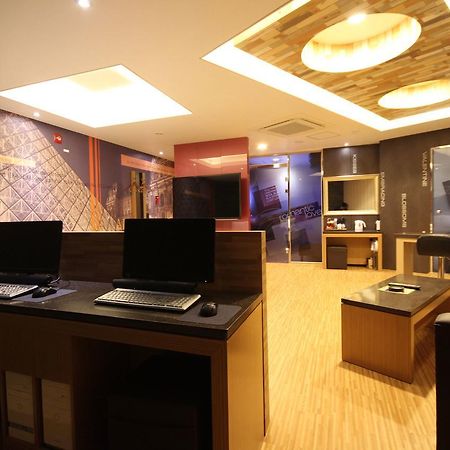 Khan Motel 大邱 エクステリア 写真